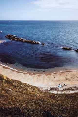 浪漫的蓝色海湾高清风景手机壁纸